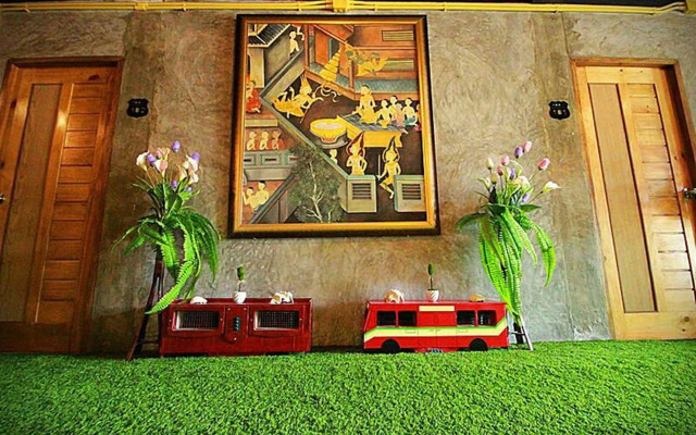 Baan Chalok Hostel