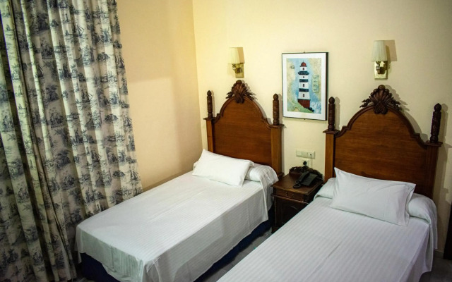 Hotel Playa De Regla