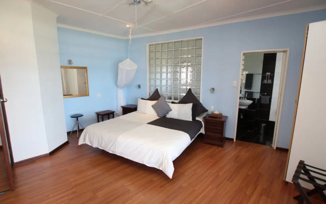 Wailana Beach Lodge