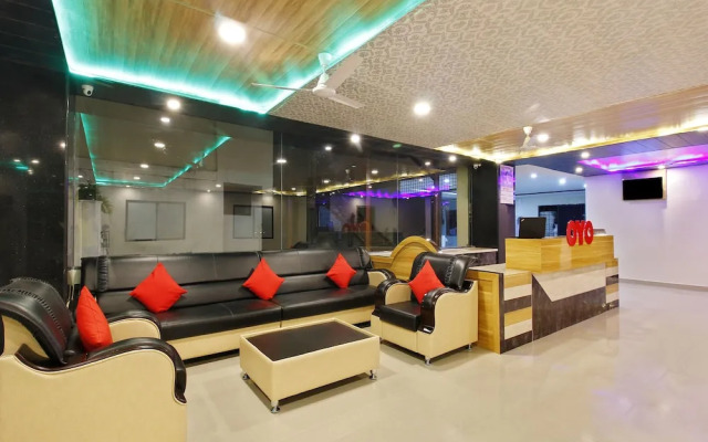 Hotel Vaishnavi By OYO Rooms