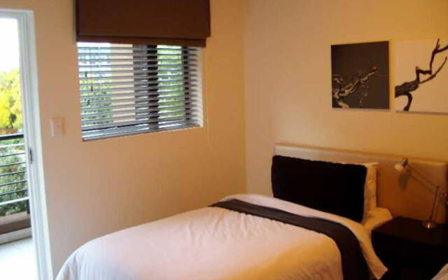 Urban Hip Hotels - The Nicol