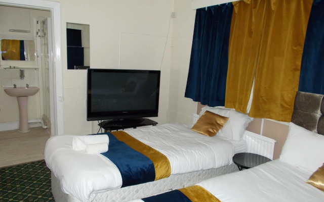 Devine Beach Hotel, Westcliff Southend-On-Sea