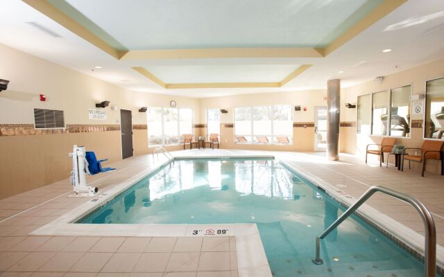 Courtyard by Marriott Evansville East