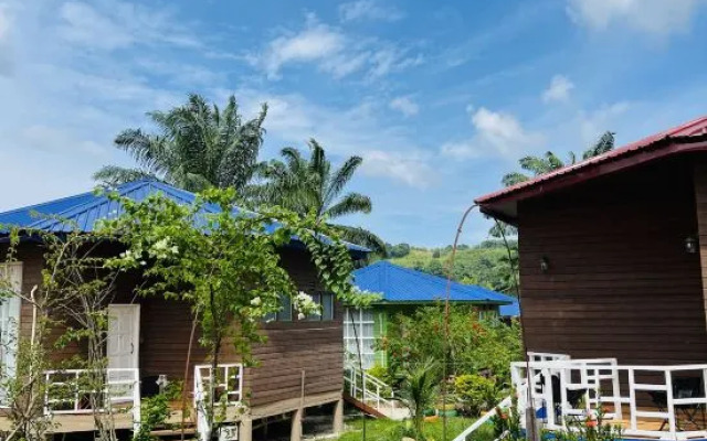 Together 2 Holiday Resort