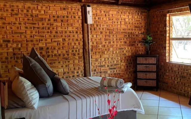 Unathi Game Lodge