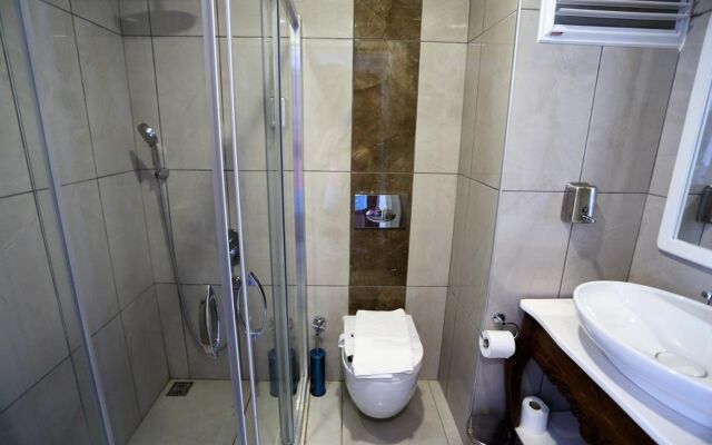 Cennet Life Hotel
