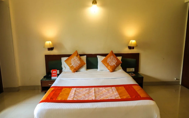 Lotus Hotel