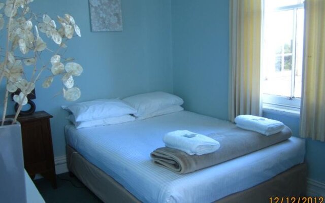 The Cecil Guesthouse
