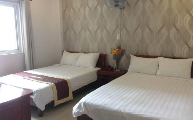 Phuong Tung Hotel