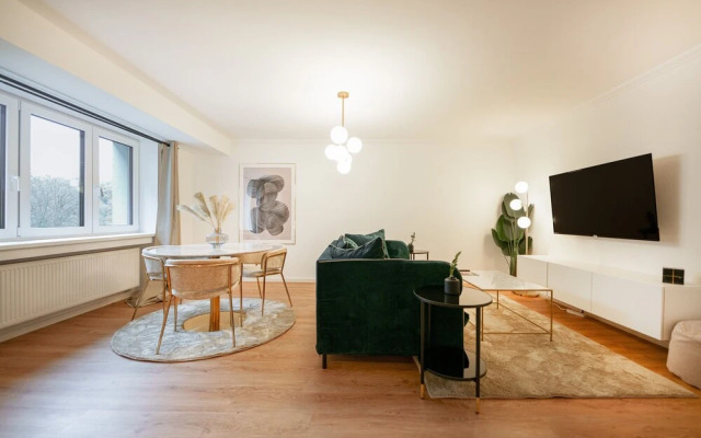 Chic 1BR Aptt Close-to Kirchberg Cntr