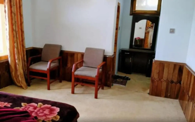 Lady Finger Guest House And Lodge