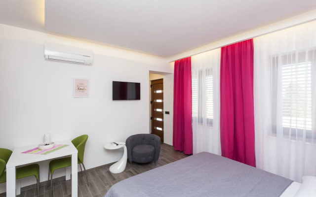 Apartments Villa Peragro