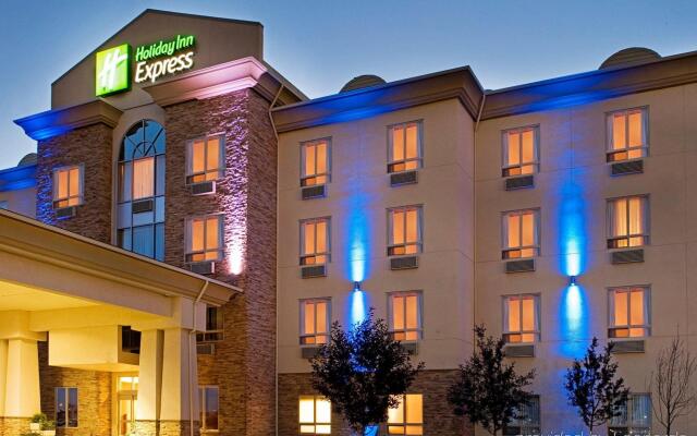 Holiday Inn Express Grande Prairie