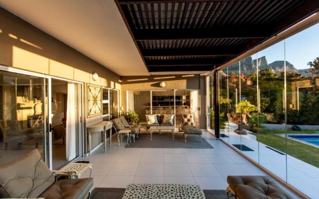 Camps Bay Luxury Villa