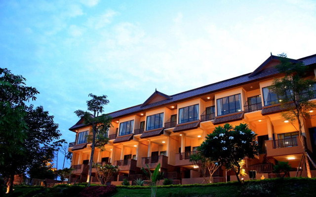 Villa San Pee Seua
