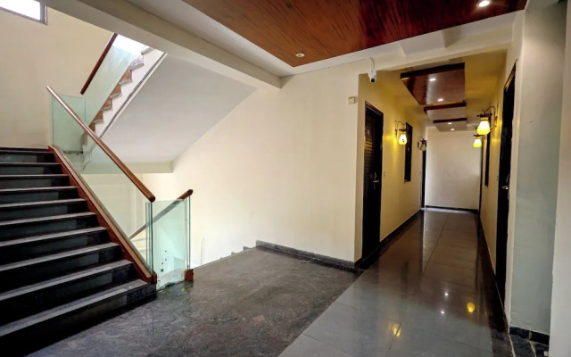 Hotel A1 Plaza - Ahmedabad