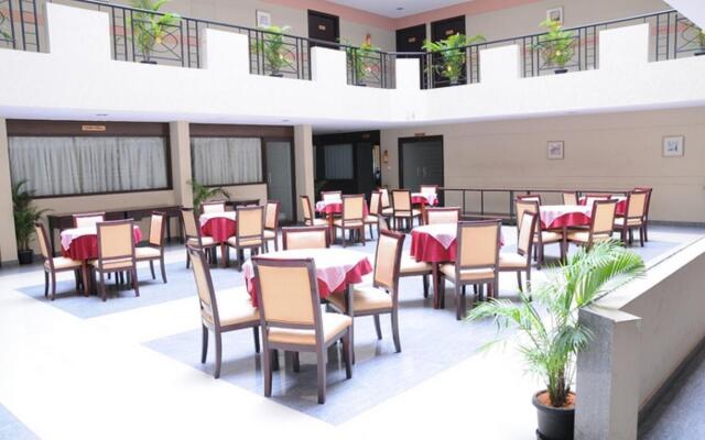 OYO 5597 Hotel Sea Pearl