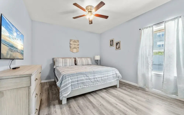 Endless Summer 3 Bedroom Condo by RedAwning