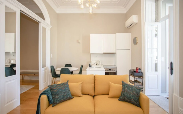 Liiiving - Balcony Design Apartment