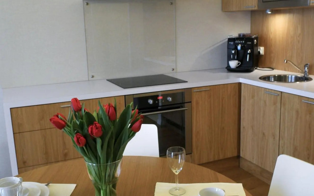 IRS ROYAL APARTMENTS - IRS Fregata