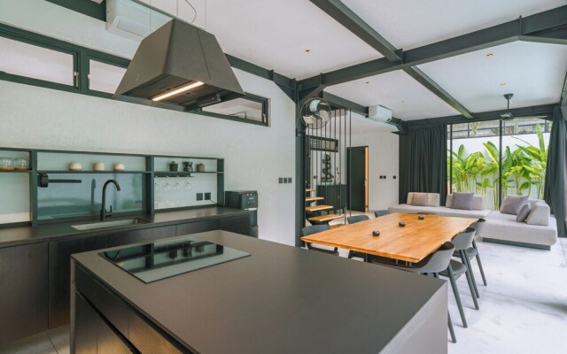 Villa Vantage 2