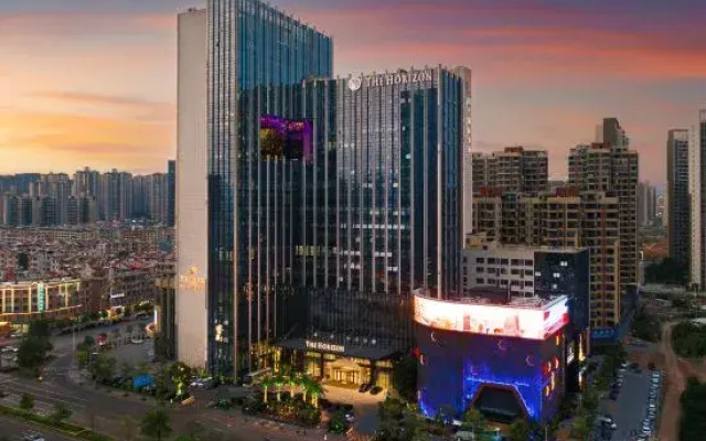 The Horizon Hotel