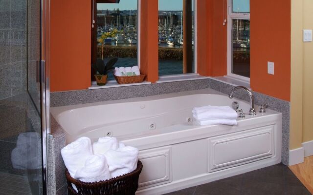 Spa at Cannery Pier Hotel