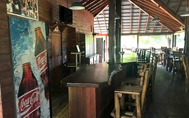 Molalatau Lodge & Campsites