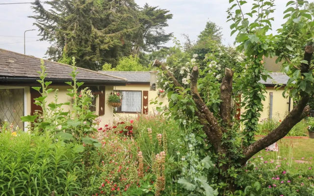 Turnpike Lodge