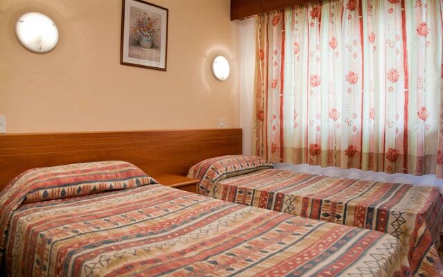 Apartamentos Mira Mola