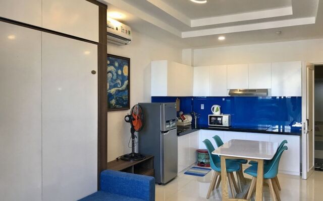 Diamond Sea Apartment