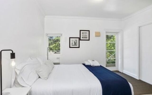 Lake Daylesford Apartment 3
