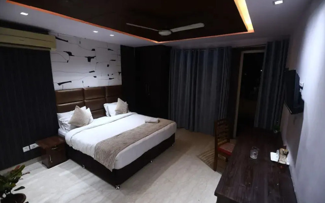The Bed and Rock