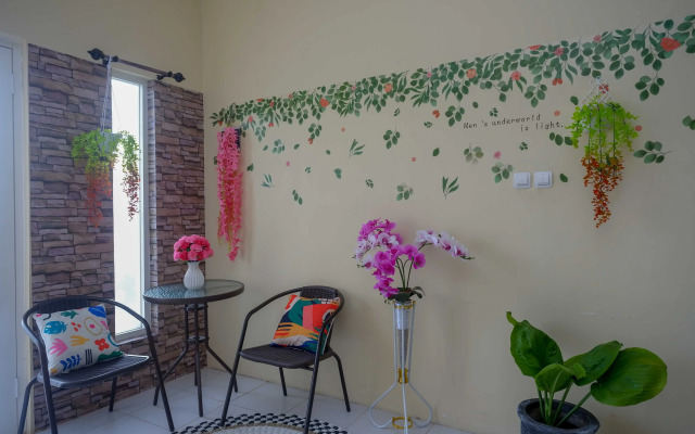 Urbanview Hotel Sindu Kusuma Edupark