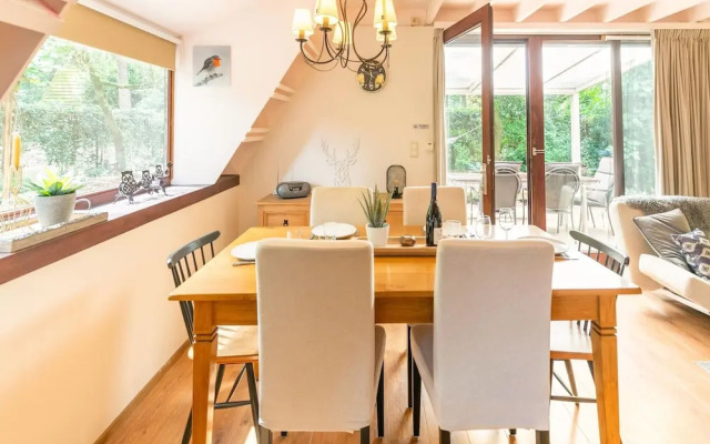 Lanaken Luxe Garden Retreat