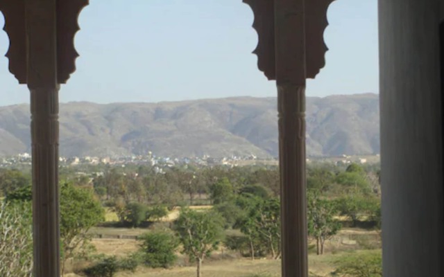 Satyam Palace Resort