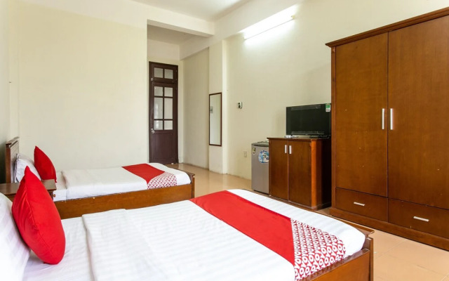 OYO 594 Cua Dai Beach