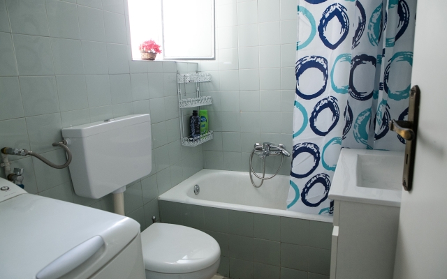 Best House, Larisis Metro, Athens