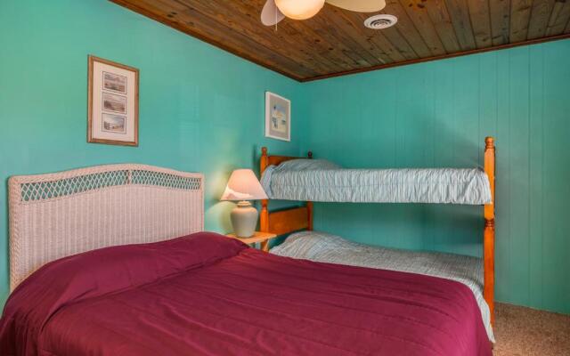 Papas Place by Oak Island Accommodations