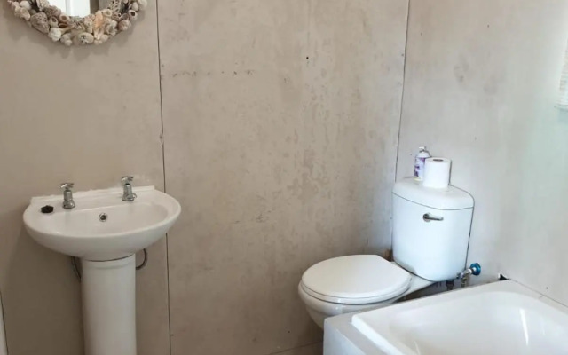 Twin Shacks - Uilenkraalsmond