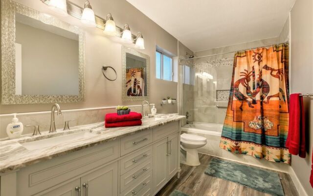 Rusty Spur by BlueBarrel Homes