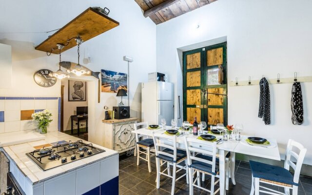 Authentic Sicilian Charm With Pool, Sea View, Parking & Wifi