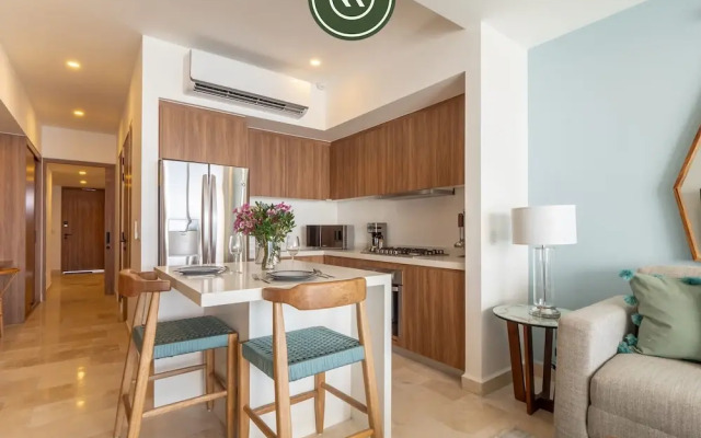 Harbor 171 North Tower 2104