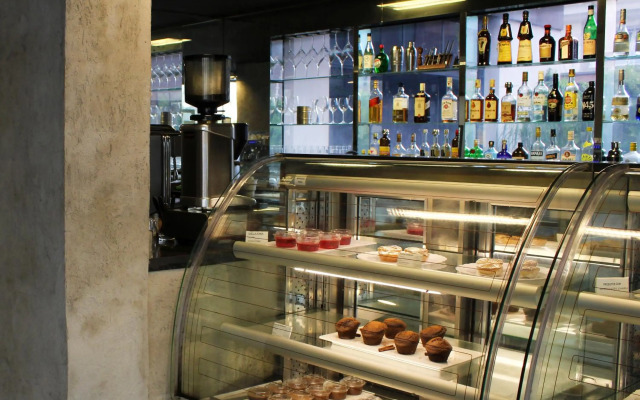 Sampa House