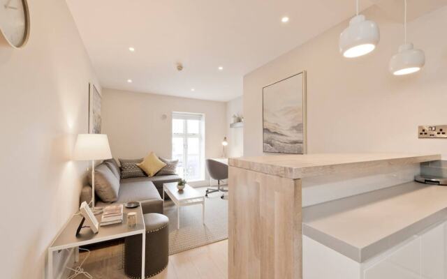 2 Bedroom Apartment In City Centre