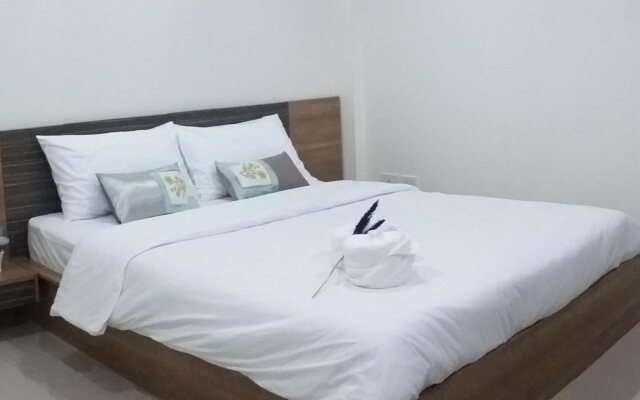 Privacy Residence Lopburi