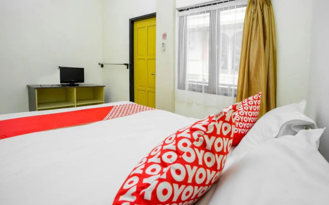 OYO 2319 Tengkawang Residence