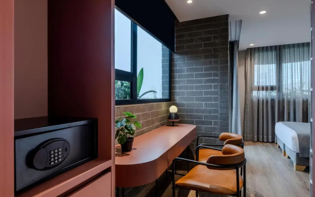 Heiss Hotel By Jalo