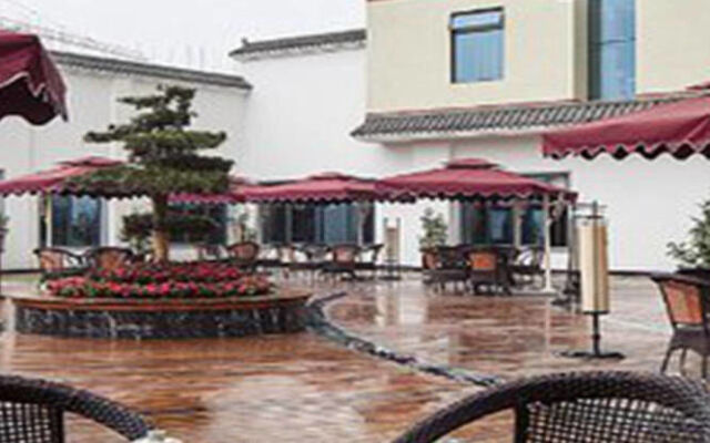 Xinxing Century Hotel