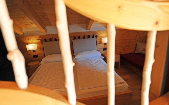 Apartment 4 Holiday - Cesa Hapeli